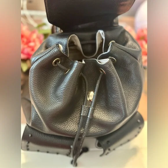 Customer Appreciation Gift 💝 Valentino Backpack - Picture 11 of 11